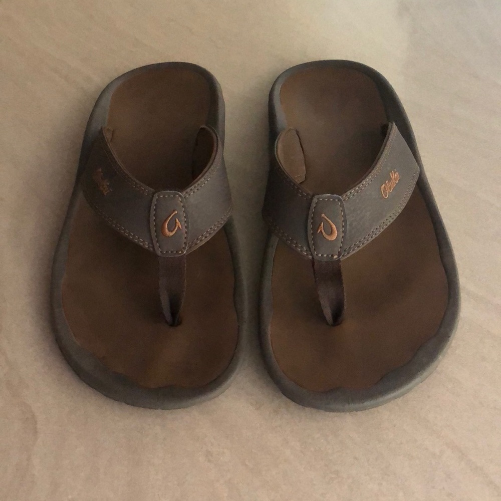 Men’s OluKai Ohana Flip Flop in Brown, Size 8